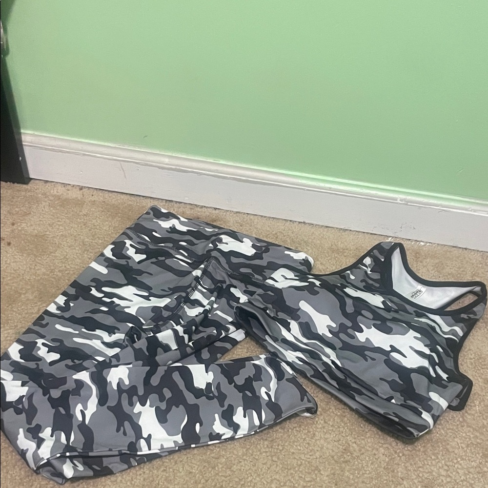 Camo Active Set - Black & Gray